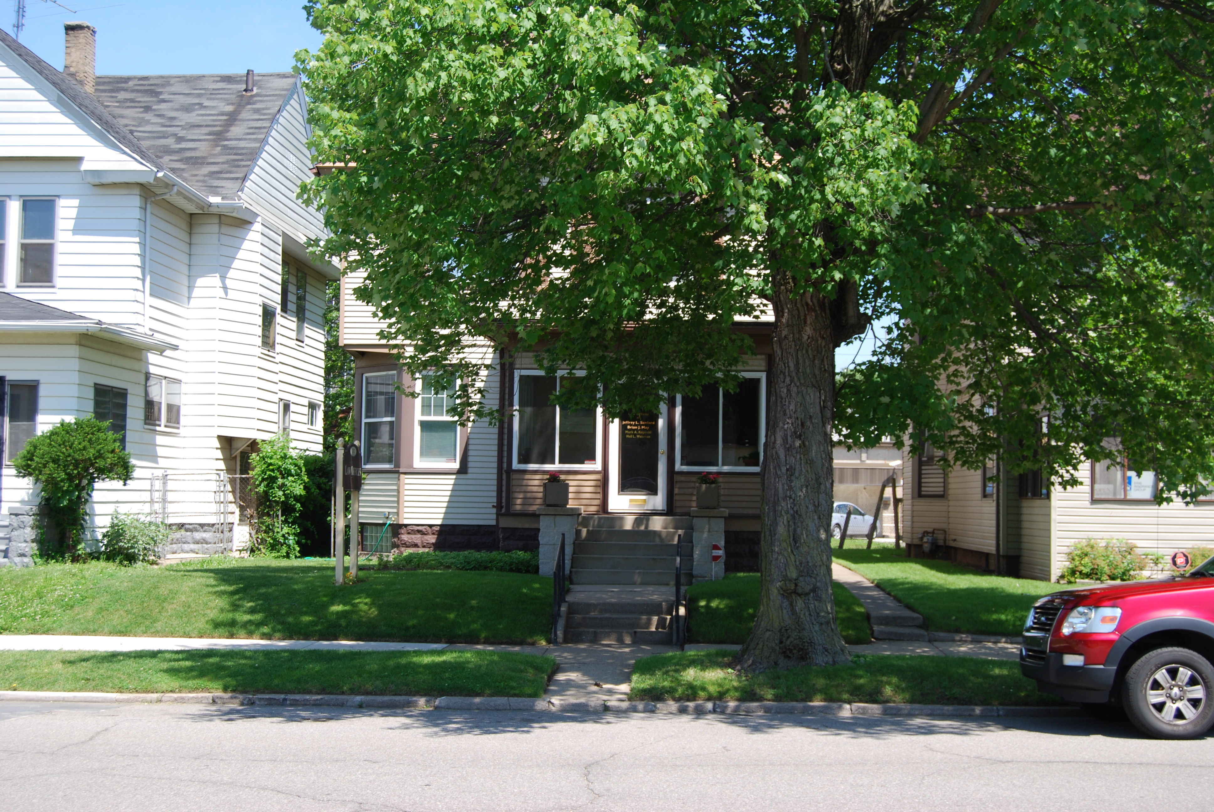 212 S. Taylor Street